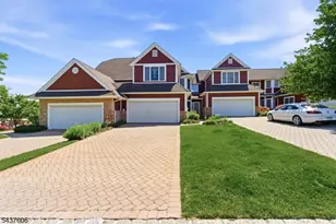 34 Turnberry Ln, Hardyston Township, NJ 07419 - Photo 4
