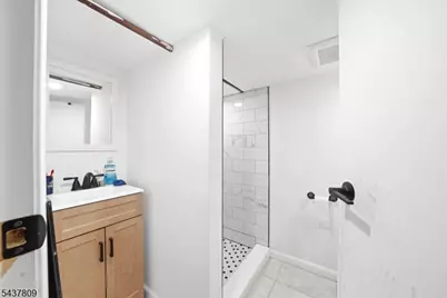 56 Ashland Ave, West Orange Township, NJ 07052 - Photo 24
