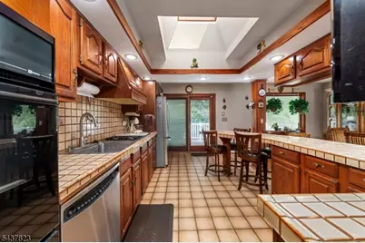1 Lundy Ter, Butler, NJ 07405 - Photo 8