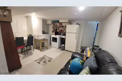 38 Taylor St, Newark, NJ 07104 - Photo 20