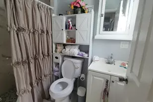38 Taylor St, Newark, NJ 07104 - Photo 16