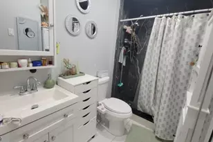 38 Taylor St, Newark, NJ 07104 - Photo 6