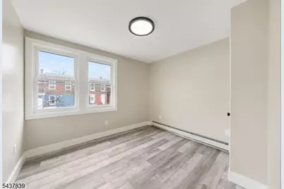 286 N 6th St, Newark, NJ 07107 - Photo 6