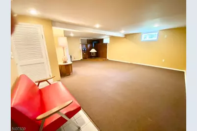 220 W Hanover Ave, Morris Township, NJ 07960 - Photo 14