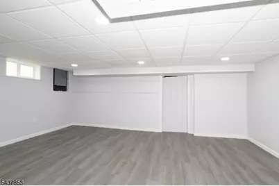 1170 Gruber Ave, Union Township, NJ 07083 - Photo 14