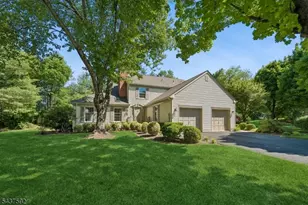 8 Gelsey Ln, Bernards Township, NJ 07920 - Photo 1
