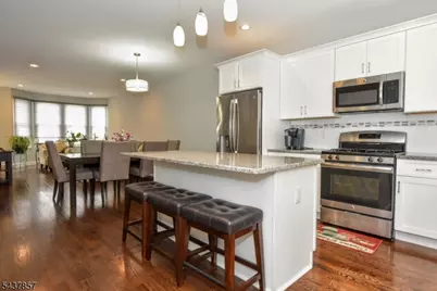 451 Springfield Ave #111, Hasbrouck Heights, NJ 07604 - Photo 12