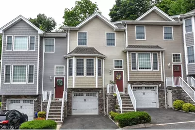 451 Springfield Ave #111, Hasbrouck Heights, NJ 07604 - Photo 2