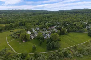 25 Village Square Dr, Union Township, NJ 08802 - Photo 32