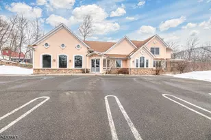 137 S Rutherford Ave, Franklin, NJ 07416 - Photo 1