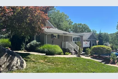 1464 Pleasant Valley Way, West Orange Township, NJ 07052 - Photo 2