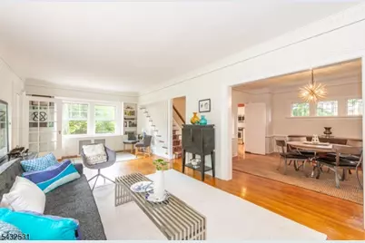 33 Prescott Ave, Montclair, NJ 07042 - Photo 6