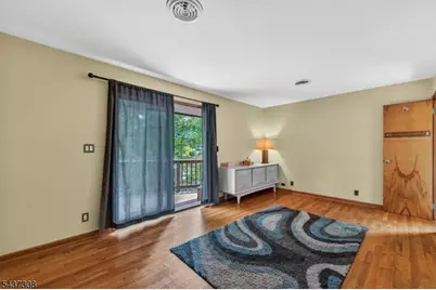 42 Goldfinch Ln, West Milford Twp., NJ 07421 - Photo 18