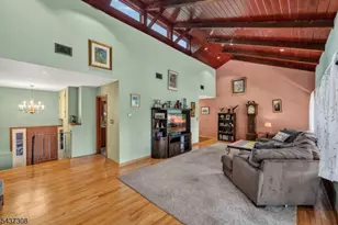 42 Goldfinch Ln, West Milford Twp., NJ 07421 - Photo 12