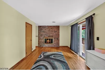 42 Goldfinch Ln, West Milford Twp., NJ 07421 - Photo 16