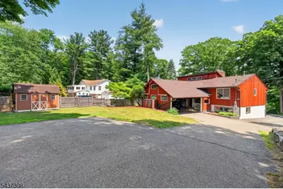 42 Goldfinch Ln, West Milford Twp., NJ 07421 - Photo 30