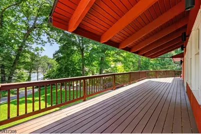 42 Goldfinch Ln, West Milford Twp., NJ 07421 - Photo 10