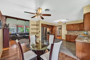 42 Goldfinch Ln, West Milford Twp., NJ 07421 - Photo 6