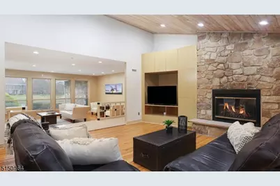 24 William Penn Rd, Warren Township, NJ 07059 - Photo 14