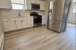 15 Dell Glen Ave, Lodi, NJ 07644 - Photo 2
