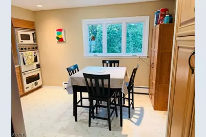 7 Doremus Dr, Parsippany, NJ 07054 - Photo 10