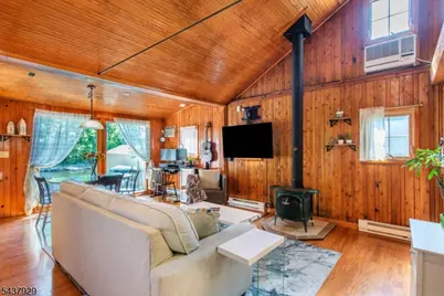5 Sewell Rd, West Milford, NJ 07421 - Photo 4