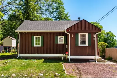 5 Sewell Rd, West Milford, NJ 07421 - Photo 2