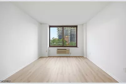 100 Old Palisade Rd #1613, Fort Lee, NJ 07024 - Photo 14