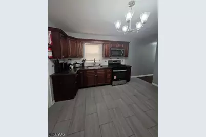 126 Smith St, Elizabeth, NJ 07201 - Photo 8
