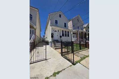 126 Smith St, Elizabeth, NJ 07201 - Photo 1