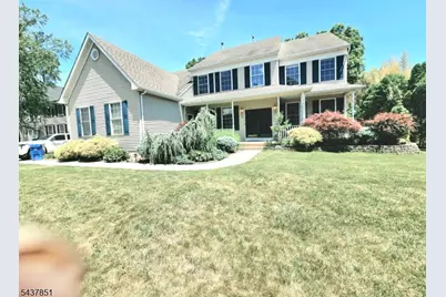 34 Margaret Dr, Franklin Township, NJ 08873 - Photo 1