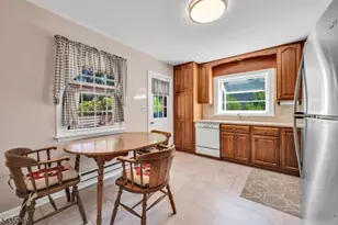 36 Cloverhill Dr, Califon, NJ 07830 - Photo 14