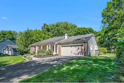 36 Cloverhill Dr, Califon, NJ 07830 - Photo 4