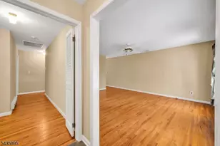 36 Cloverhill Dr, Califon, NJ 07830 - Photo 6