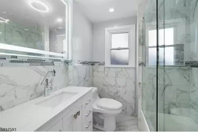 246 Lincoln Pl #1, Irvington, NJ 07111 - Photo 12