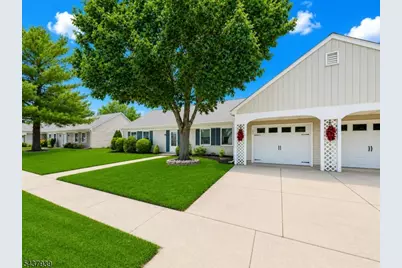 564A Old Nassau Rd, Monroe Township, NJ 08831 - Photo 2