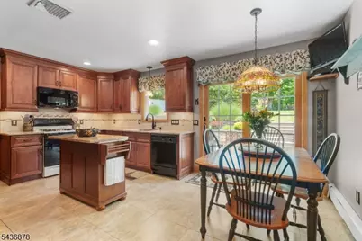 36 Underwood Rd, Montville Township, NJ 07045 - Photo 8