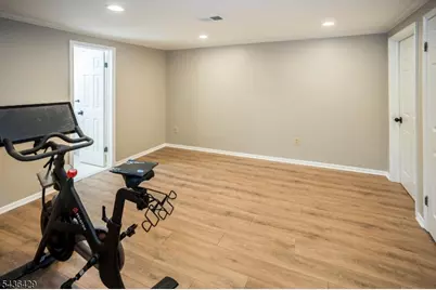 35 Lenox Ct, Montville Township, NJ 07045 - Photo 28