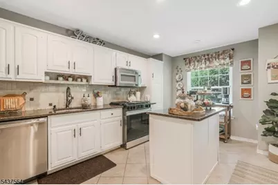198 Crestview Rd, Bridgewater, NJ 08807 - Photo 16