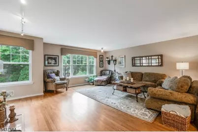 198 Crestview Rd, Bridgewater, NJ 08807 - Photo 14