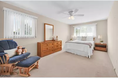 184 Andover Dr, Wayne, NJ 07470 - Photo 20