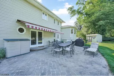 184 Andover Dr, Wayne, NJ 07470 - Photo 28