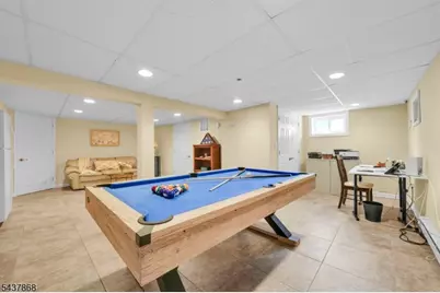 184 Andover Dr, Wayne, NJ 07470 - Photo 26