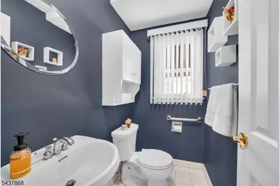 184 Andover Dr, Wayne, NJ 07470 - Photo 24