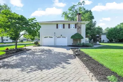 184 Andover Dr, Wayne, NJ 07470 - Photo 2