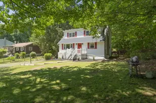 39 Broadway, West Milford, NJ 07480 - Photo 28