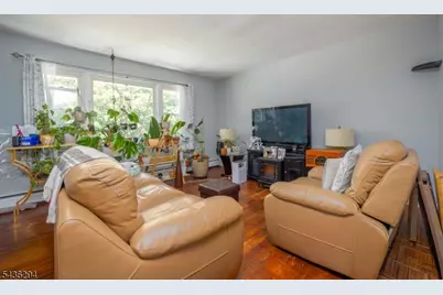 39 Broadway, West Milford, NJ 07480 - Photo 8