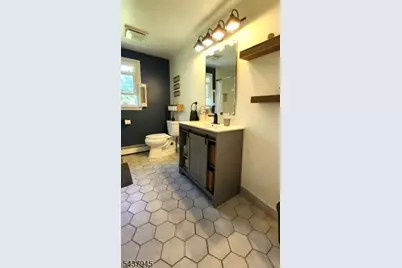 18 Roslyn Rd, Frankford Township, NJ 07826 - Photo 38