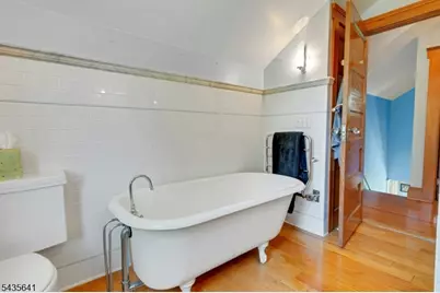 331 Chestnut St, Long Hill Township, NJ 07980 - Photo 28