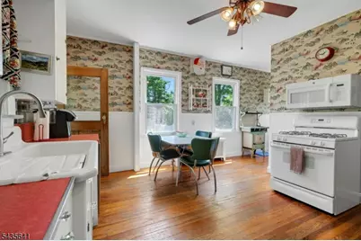 331 Chestnut St, Long Hill Township, NJ 07980 - Photo 8